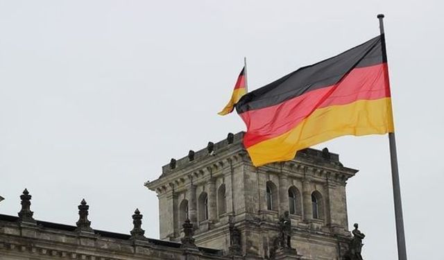 Almanya: Ukrayna'nın hava savunması için her şeyi yapmamız gerekiyor