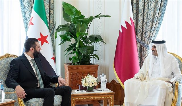 Şara, Doha'da Katar Emiri Al Sani ile görüştü