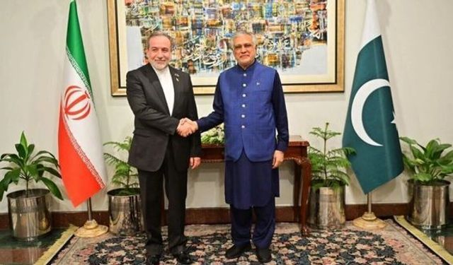 Erakçi, Pakistanlı mevkidaşı Dar ile telefonda görüştü