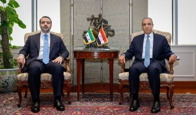 Suriye Dışişleri Bakanı Şeybani, Mısırlı mevkidaşı Abdulati ile görüştü
