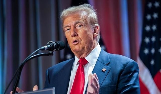 Trump: İran'a saldırıları "bir süreliğine" erteledim