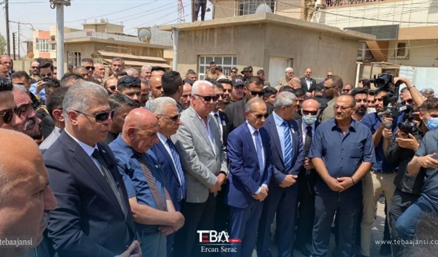 Kerkük&#039;te düzenlenen törene, Türkmen yetkililer, şehit yakınları ve vatandaşlar katıldı.