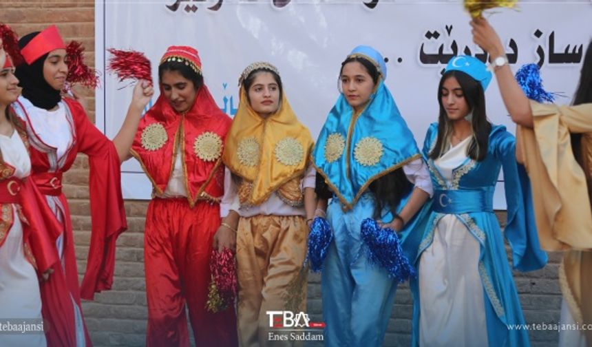 Festivale IKBY Kültür ve Gençlik Bakanı Hama Said, Vakıflar ve Diyanet İşleri Bakanlığı temsilcileri ve oluşum temsilcileri katıldı.