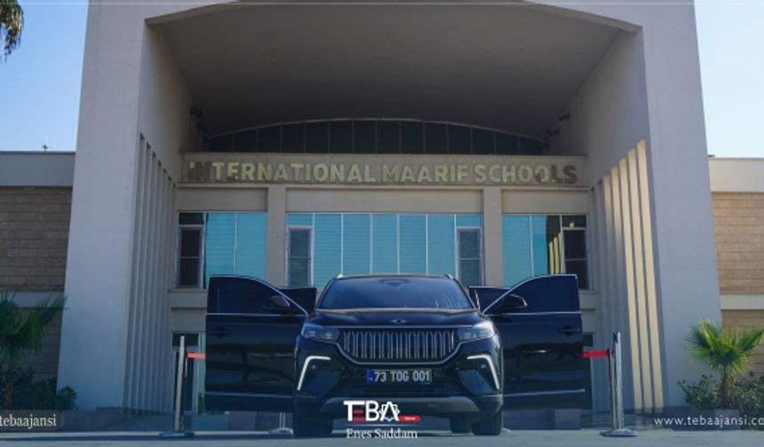 Erbil Uluslararası Maarif Okulunda bugün Togg T10X, öğrencilerin beğenisine sunuldu.