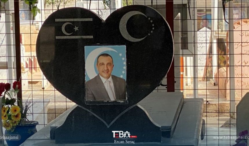 25 Haziran 2013 senesinde düzenlenen bombalı saldırı sonucu şehit düşen Ali Haşim Muhtaroğlu, Ahmet Koca ve gencecik oğlu Muhammet Duzlu mezarları başında anıldı.