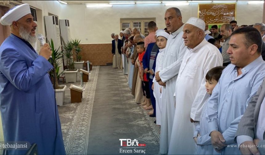 Kerkük’te, Ramazan Bayramı dolayısıyla Avcı Camisinde bayram namazı kılındı.