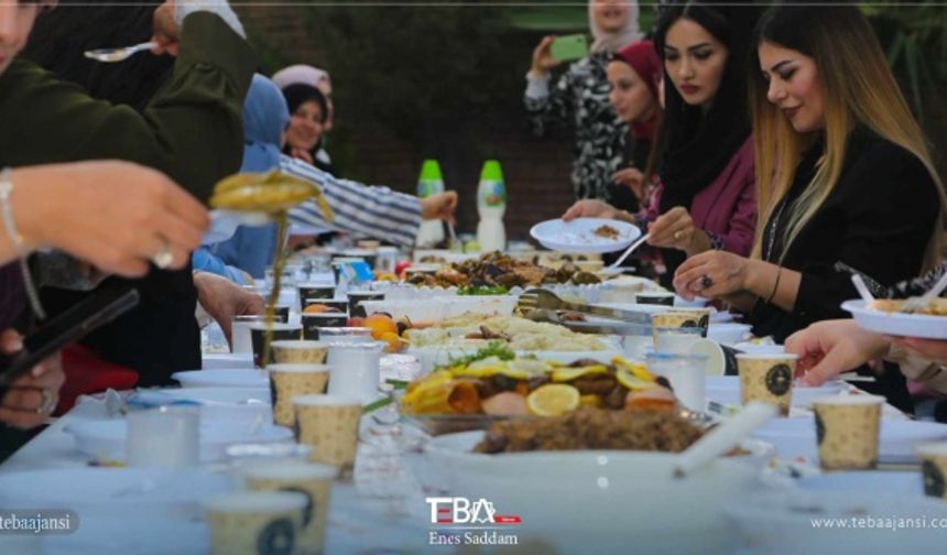 Festivalde, Türkmen kültürünün birbirinden lezzetli yemekleri sergilendi.