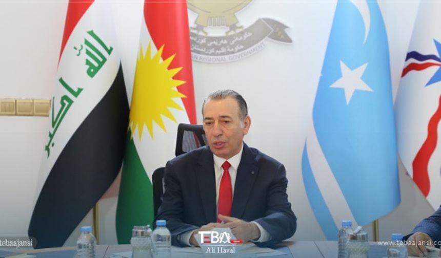 Maruf, toplantıya ilişkin TEBA&#039;ya yaptığı açıklamada, &quot;Amacımız Anayasada oluşumların haklarının nasıl sağlanacağını görüşmek. Parlamentonun süresi uzatıldı. Bu süreç içerisinde Anayasa çalışması başlayacak. Oluşumların haklarının korunmasını istediğimiz için istişare toplantılarımıza devam ediyoruz.&quot; dedi.