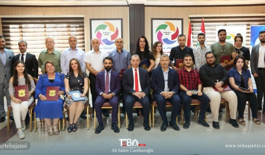 Irak Kürdistan Bölgesi Yönetimi (IKBY) Oluşumlardan Sorumlu Bölge Bakanı Ofisi ile Ankawa Sosyal Merkezi tarafından düzenlenen &quot;Türk Dili Öğrenim Kursu&quot; sertifika töreni düzenlendi.