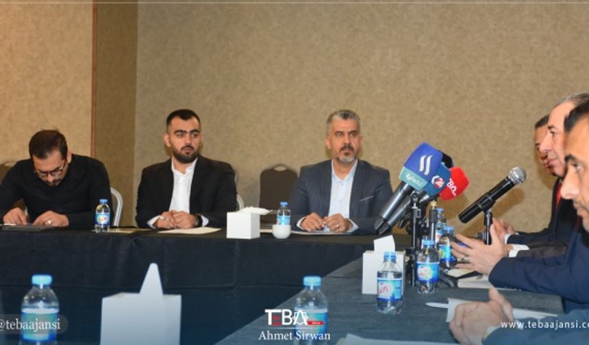 Çalıştaya Türkmeneli'nin farklı bölgelerinden çok sayıda gazeteci ve medya mensubu katılırken, Türkmen medyasındaki sıkıntılar, yapılması gerekenler ve geleceğe yönelik çalışmalar ele alındı.