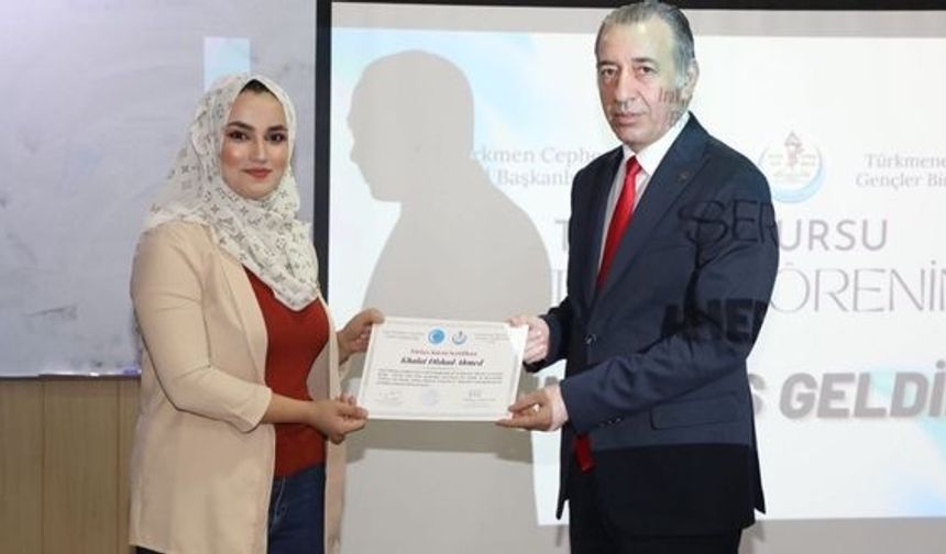 Törene Oluşumlardan Sorumlu Bölge Bakanı Aydın Maruf, Türkmen Milletvekili Himdat Bilal, ITC Erbil İl Başkan Yrd. Fevzi Neccar, TÖGB Erbil Kolu Başkanı Muhammet Mehdi Erbilli, Türkmen Eğitim Merkezi (TEM) Erbil Temsilcisi Dilzar Selim, ITC Seçim Bürosu Sorumlusu Fikret Fazıl katıldı.