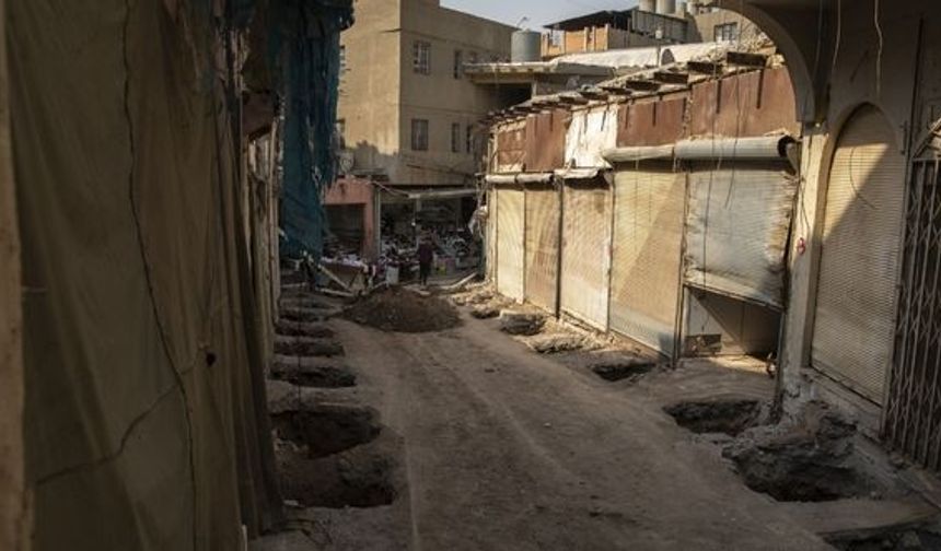 Restorasyonun birkaç aşama olarak ilerlediğini belirten Asaf, çalışmanın dikkatli bir şekilde devam ettiğini aktardı.