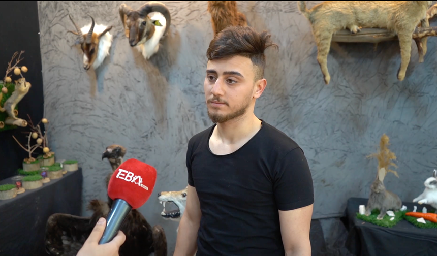 Türkmen gencin sıra dışı sanatı: "Kerkük’ün tek tahnit ustası"