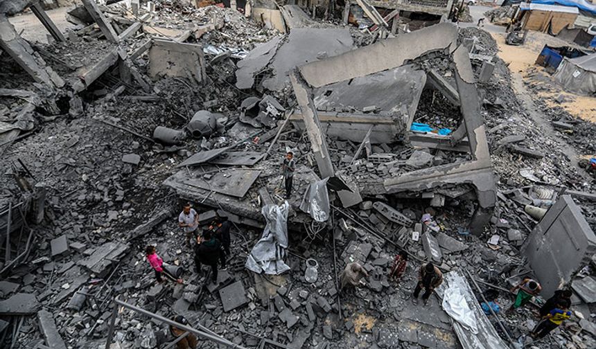 Hamas: İsrail'in Gazze'de sivillerin kaldığı çadırları vurması yeni bir vahşet suçudur