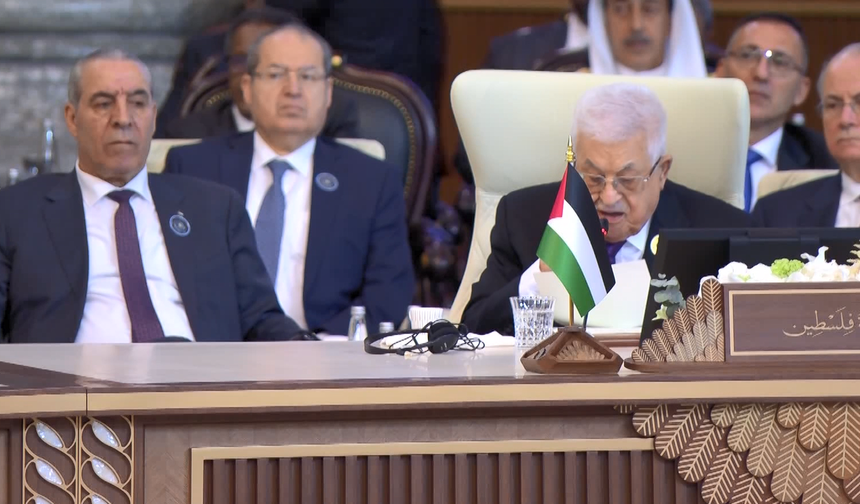 Abbas'tan, Hamas'a "Gazze'de kontrolü bırakma ve silahları teslim etme" çağrısı
