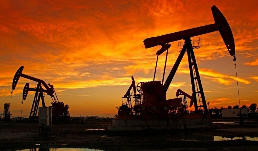 Brent petrolün varili 62,73 dolar
