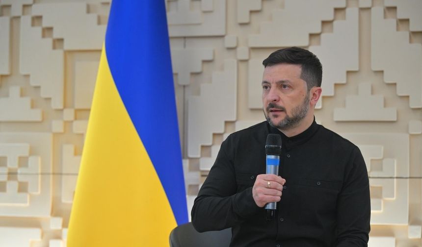Zelenskiy: Koşulsuz ateşkes liderler seviyesinde görüşülecekse ben buradayım