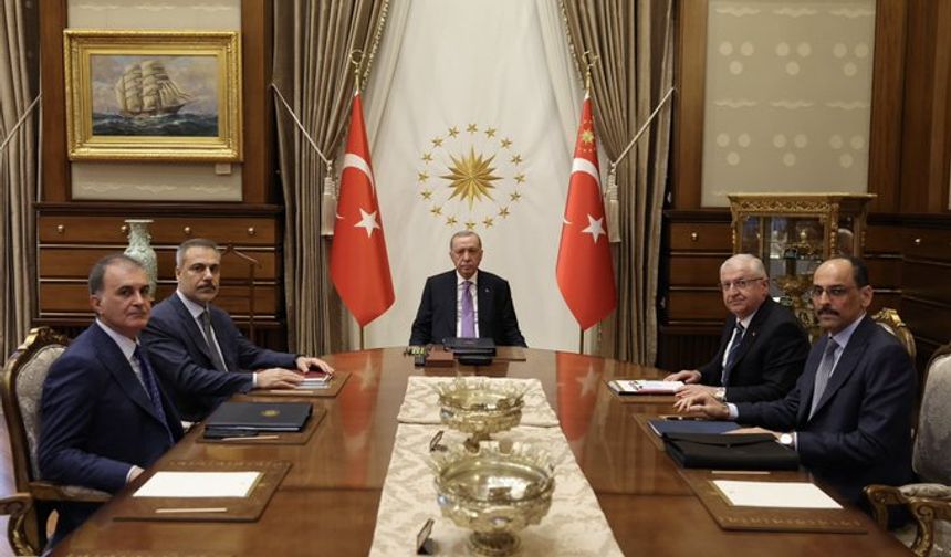 Erdoğan başkanlığında güvenlik toplantısı gerçekleştirildi