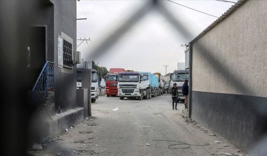 İsveç: İsrail'in Gazze'ye gıda yardımını engellemesi bir savaş suçudur
