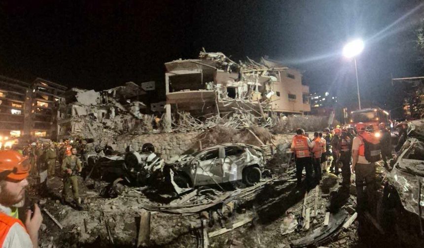 İran'ın İsrail'e düzenlediği saldırılarda en az 63 kişi yaralandı
