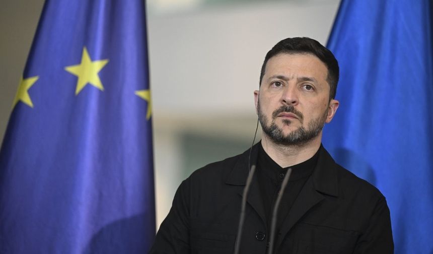 Zelenskiy: Liderler görüşmeden ateşkes mümkün olmayabiir