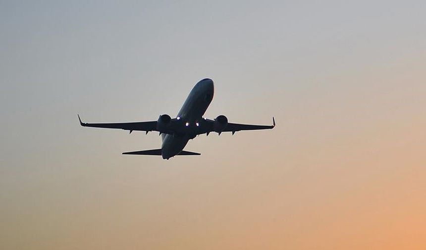 Hava yolu şirketleri İran’a uçuşları iptal etti