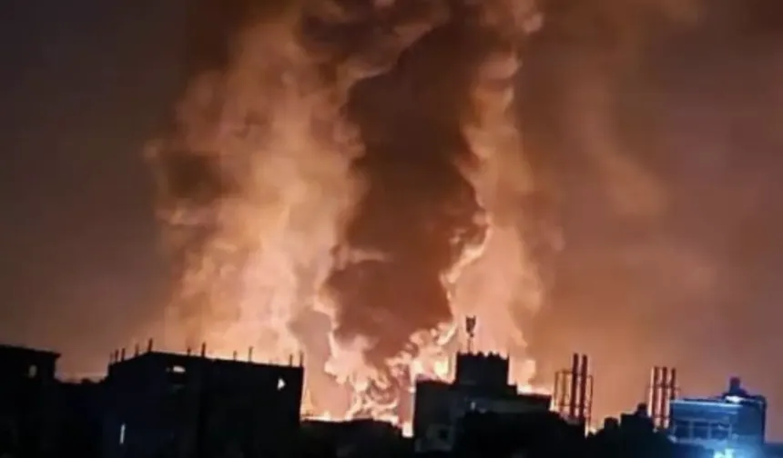 Yemen'in başkentinde patlamalar duyuldu