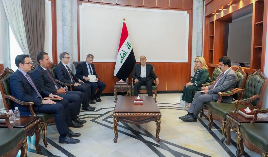 Irak Temsilciler Meclisi Başkanı Meşhedani ile Büyükelçi İnan görüştü