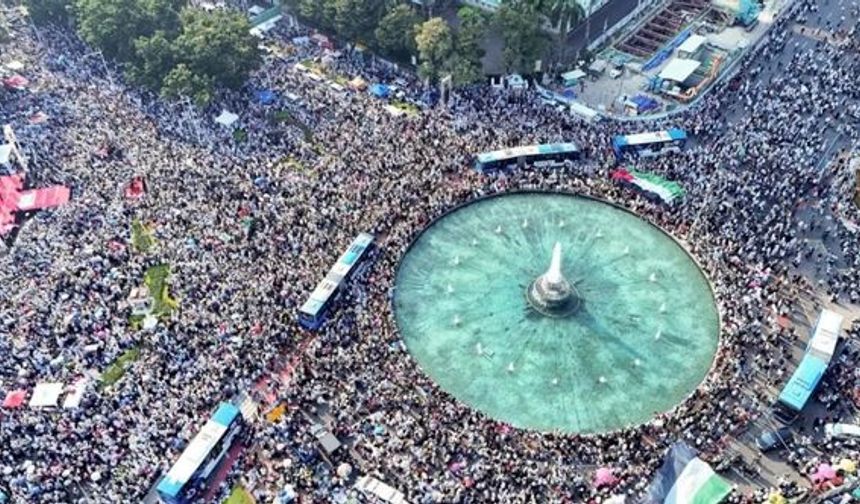 Dünyanın en kalabalık şehri artık Cakarta