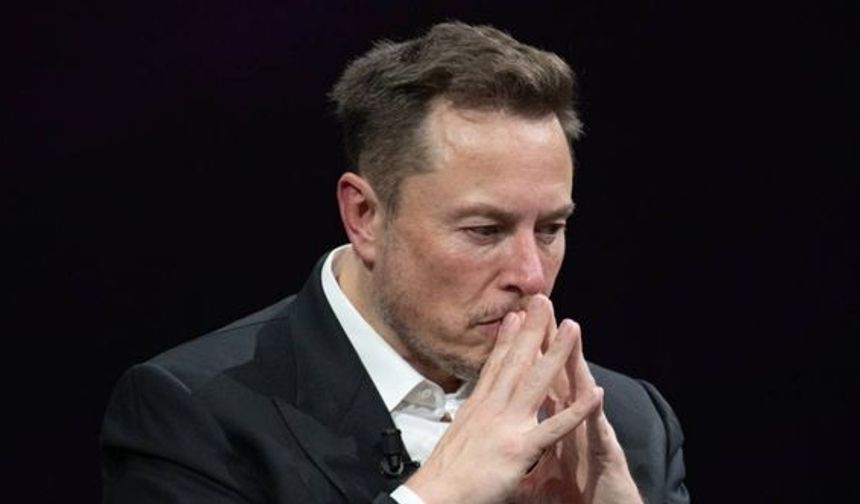 Musk, X'e yönelik tepkilerin "bahane" olduğunu öne sürdü