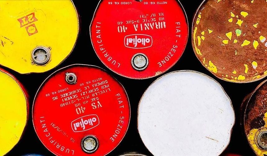 Brent petrolün varili 105,55 dolar